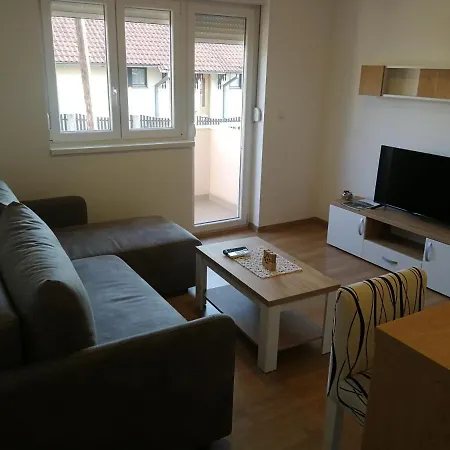 Apartment President 034