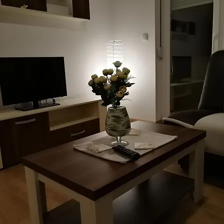 Apartment President 034