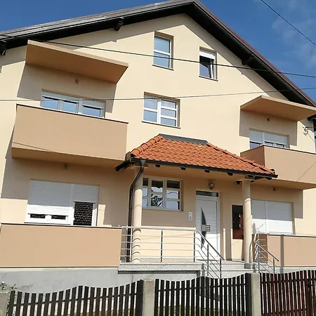 Appartamento President 034 Arandjelovac